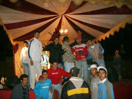 belle spectacle  a mon quarti� .....